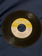 Massachusetts (The  LIghts Went out In)• Artist: The Bee Gees 45 RPM