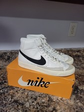 Nike Blazer Sneakers Mens 9.5 Blazer Mid '77 Vintage White Bone Retro BQ6806-100