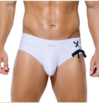 Casey Kevin Herren Badeshorts weiß sexy schnelltrocknend Gr. M NEU