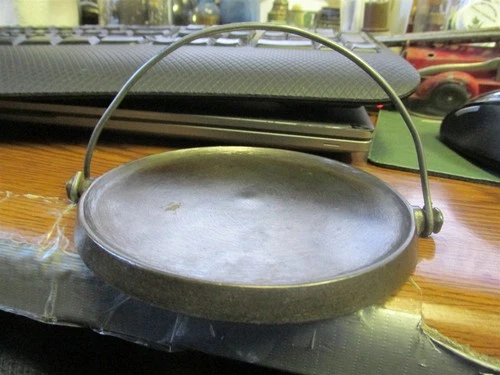 Salesman's Sample Child's mini Griddle Wagner Ware Sidney, O. Cast Iron OHIO OH