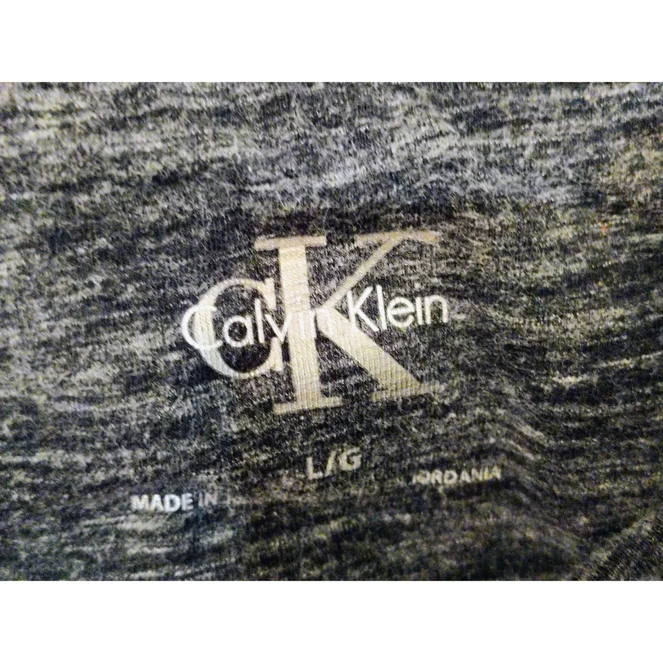 Leggings femininas Calvin Klein cinza couro cintura alta Capri G/G - Imagem 3 de 4