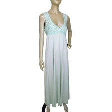 Vintage Vanity Fair 70s Lace Bust/Back Nylon Long Peignoir Nightgown Size M