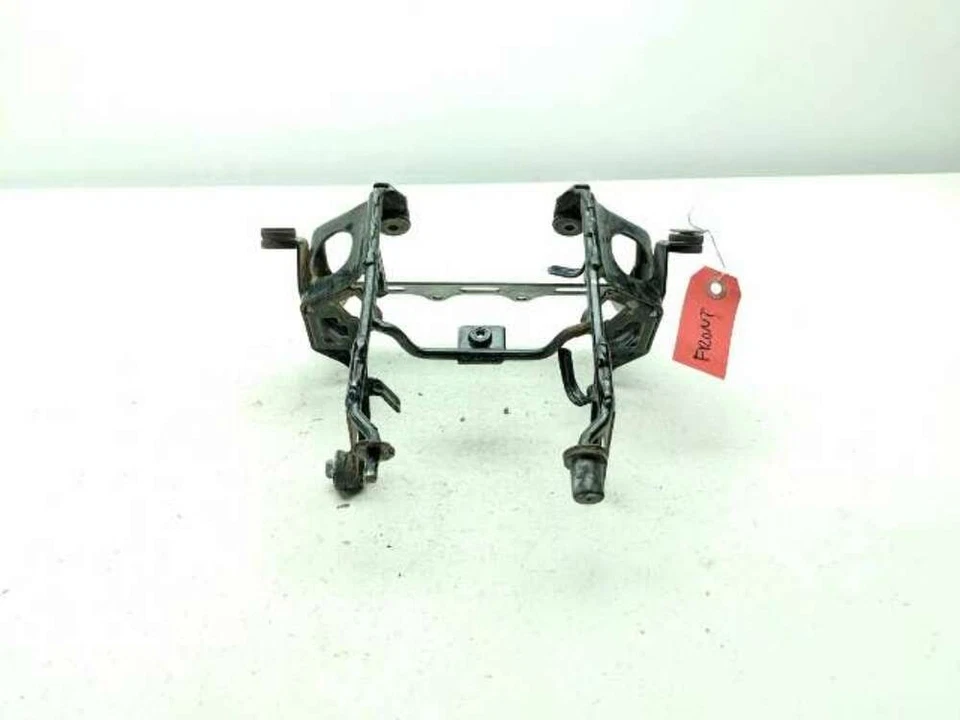 Soporte de montaje superior para faros Honda CB1100F 83 Foto 2 de 4