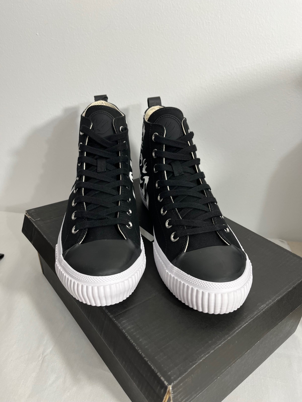 McQ Alexander McQueen Swallow Vulc High Top Sneakers Black White EU 42 MCQ McQueen Sneakers Swallow Swarm Vulc High Top White  main image 4