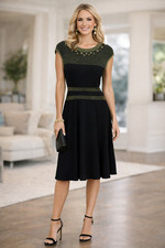 Adrianna Papell Gold Black Cap Sleeve Dress Knit Embellished sz M Holiday  NYE