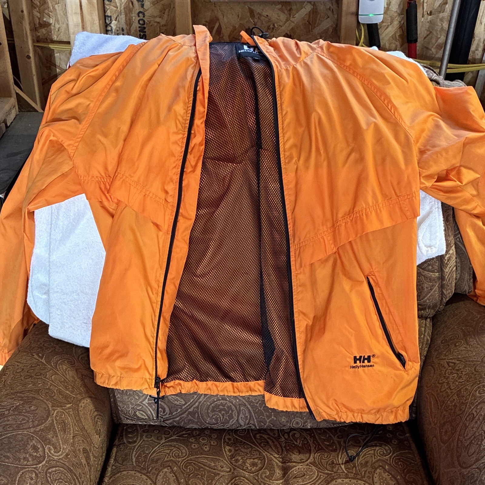 Helly Hansen Men’s Orange Windbreaker Jacket, Full-Zip, Pockets, Size M