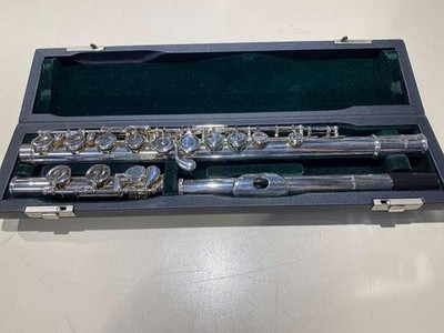 Pearl PF-665E Flute Beginner Handcrafted Metallic Silver Music Instrument