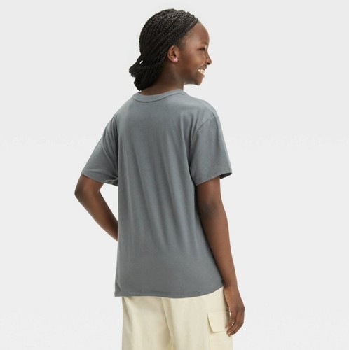 Aaliyah Art Class Girls' Gray Oversized Graphic T-Shirt Sz: L 10/12 NWT - Picture 2 of 6