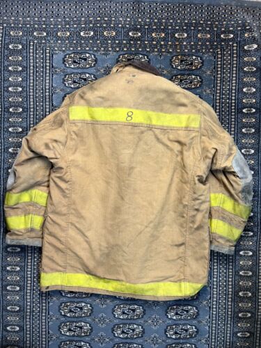 Vtg Globe Firefighters Suits Ladder Jacket Size 46 Made with Kevlar Ripstop - Picture 8 of 8