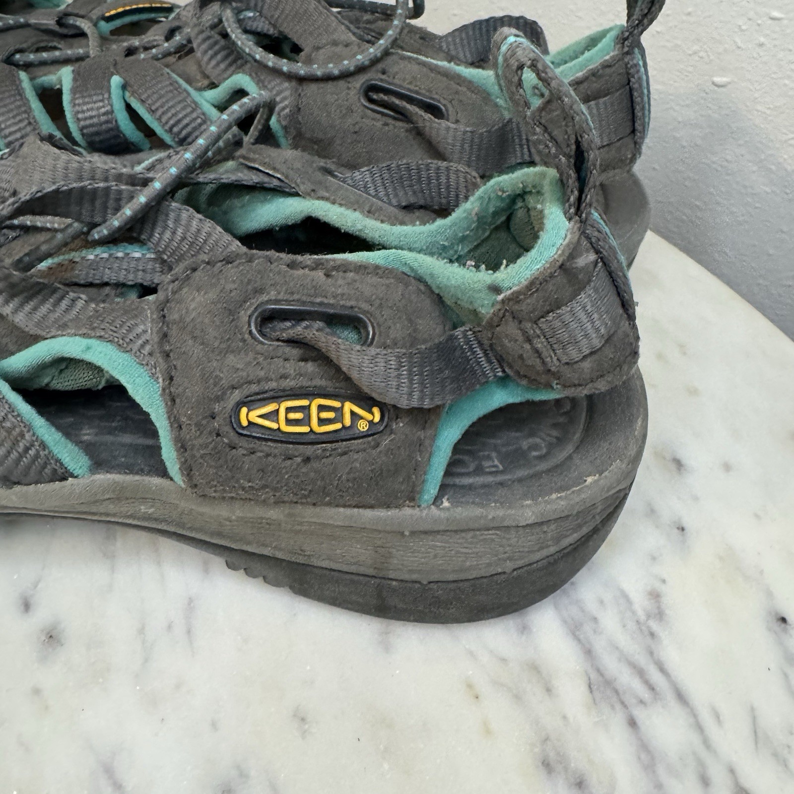 Scarpe sandali impermeabili Keen Whisper taglia 6 grigio blu sport acquatici E1