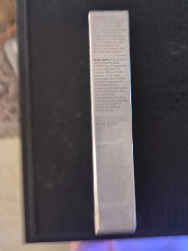 Lápiz de cejas universal It Cosmetics Brow Power Universal Taupe Foto 2 de 3