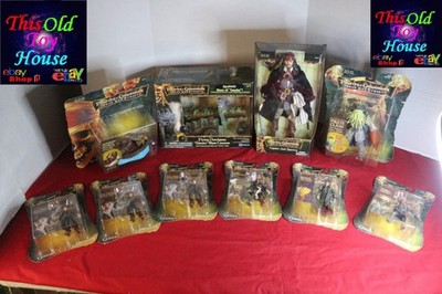 DISNEY POTC DEAD MAN CHEST 2006 X10 FLYING DUTCHMAN CANNON CAPTAIN JACK SPARROW
