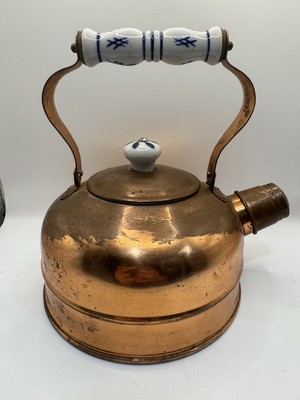 Vintage Copper Tea Kettle 2 Qt Stove Top Porcelain Blue White Knob