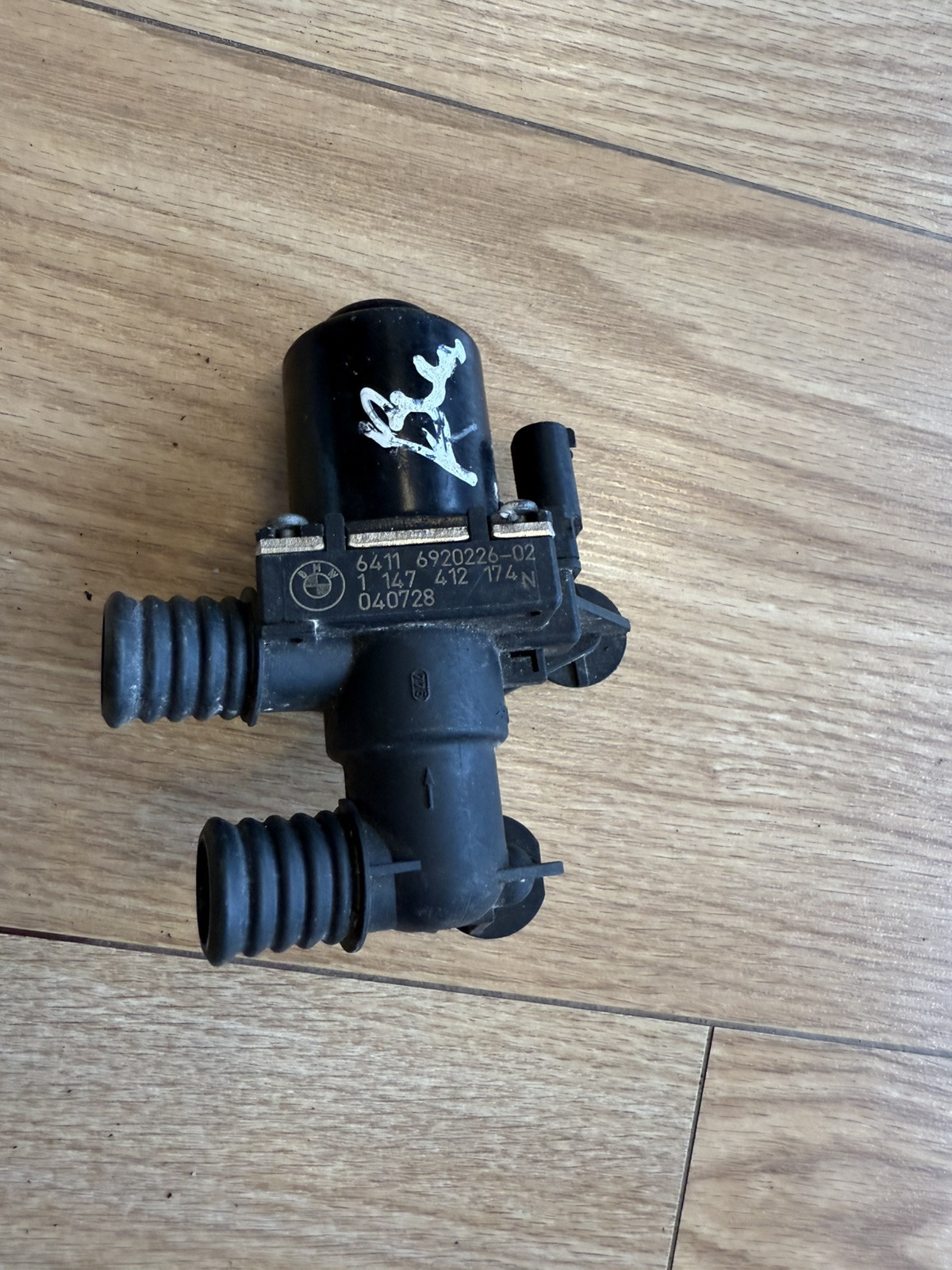 BMW E60 E61 E63 E53 E70 Coolant Water Fluid Circulation Heater Pump 6920226 OEM