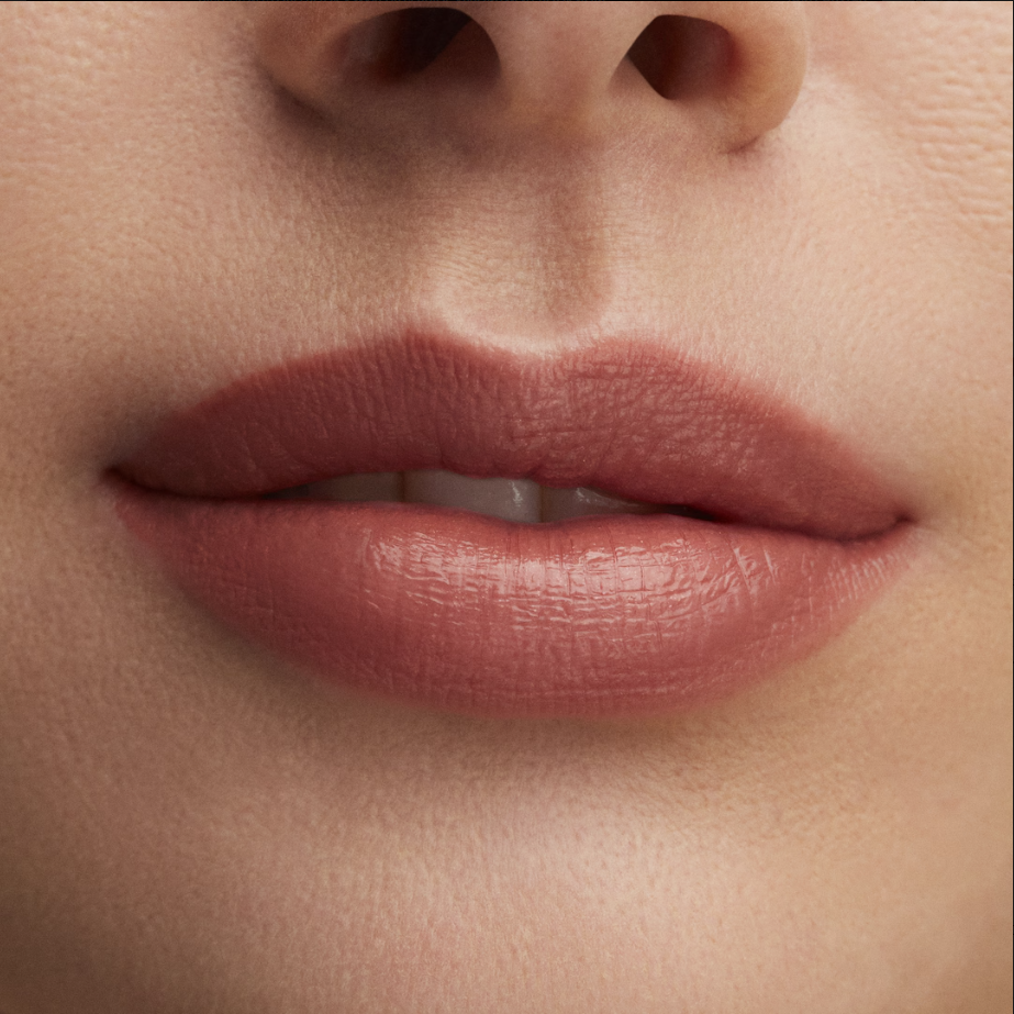 MAC - 508 HUG ME Lustreglass Lipstick ~ Full Size 0.1 oz. / 3 g