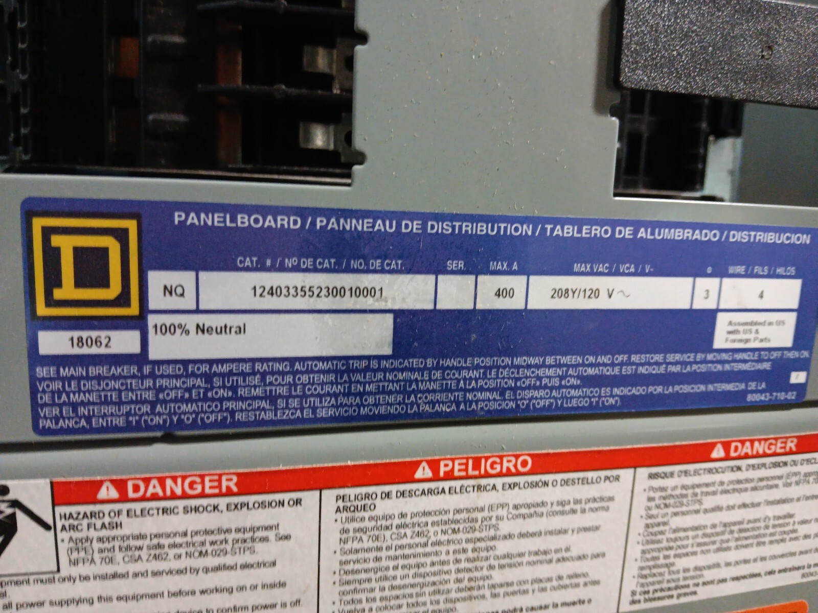 NEW SQUARE D 400 AMP MAIN BREAKER NQ PANEL 42 CIRC 208Y/120V 3Ø 4W