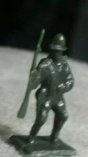 Vintage Miniature plastic green army man 4 1960s 1970s made in Hong Kong