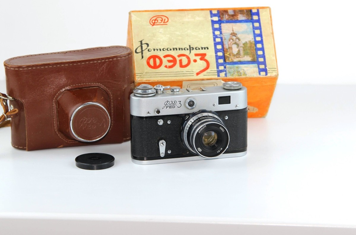 Soviet Vintage camera FED - 3 Lens INDUSTAR - 61 f 2,8 / 53 Mount