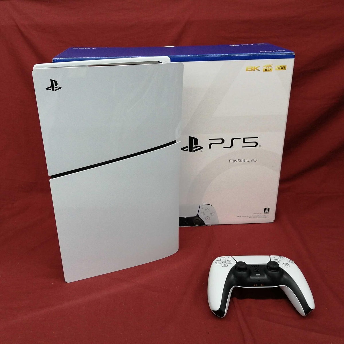 Sony PlayStation 5 PS5 Digital Edition CFI-2000A01 Game Console 