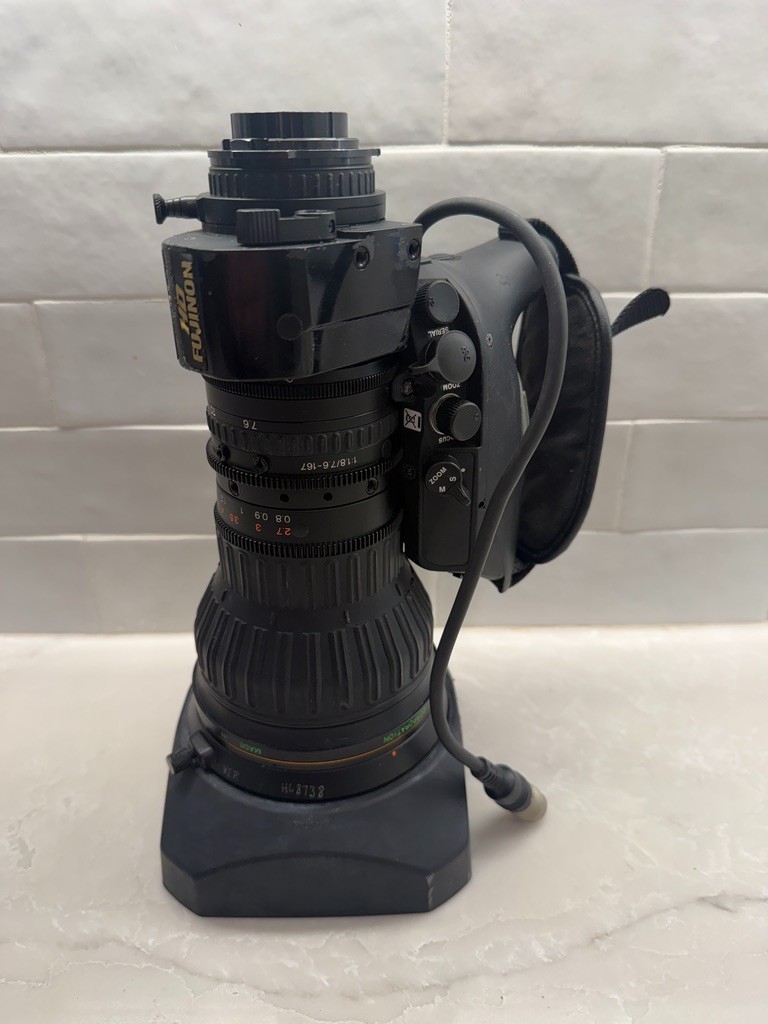 Fujinon ZA22x7.6BERM-M58 / 1:1.8/7.6-167mm - Good Glass - Smooth