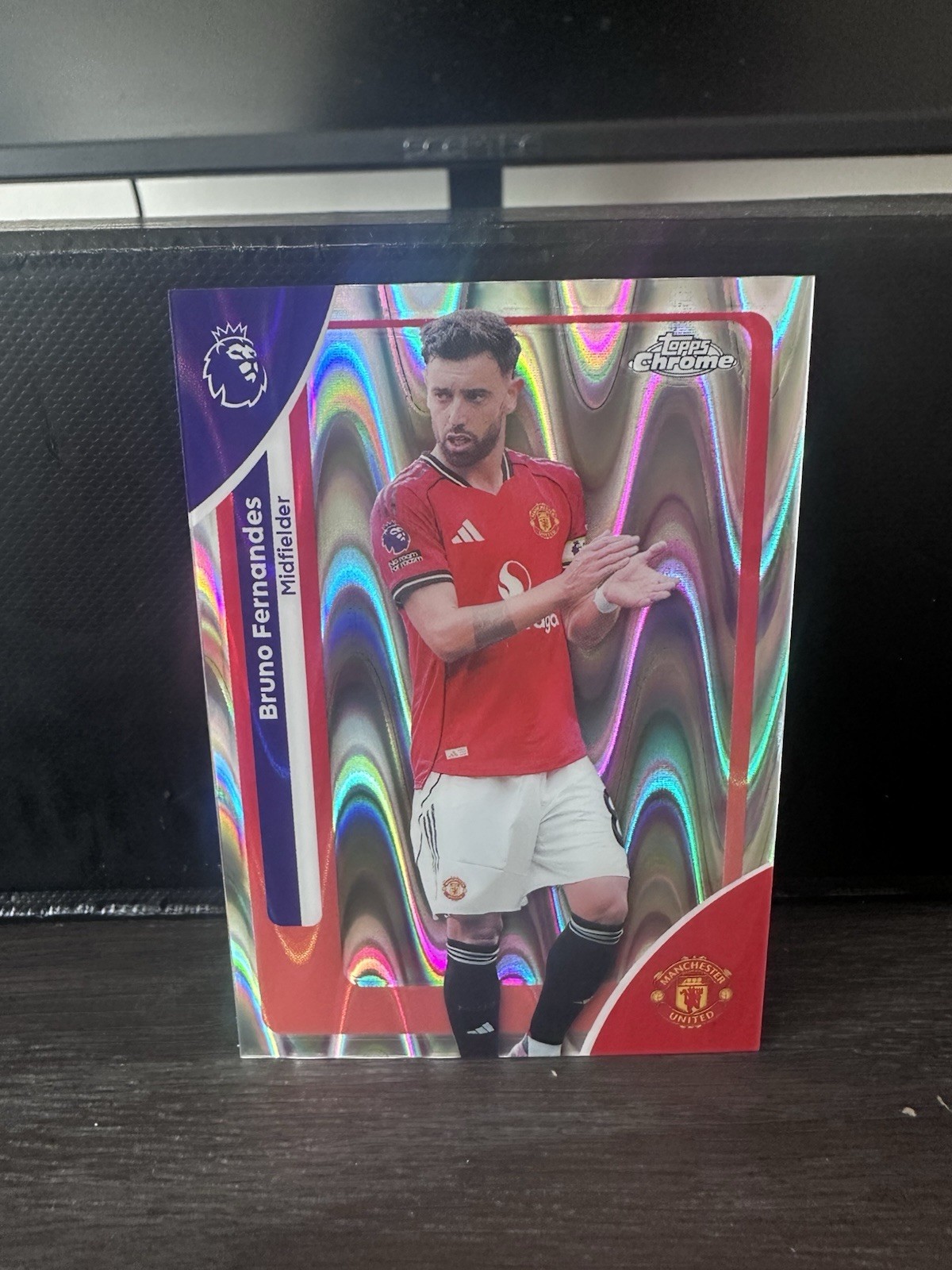 2025-26 Chrome Premier League Bruno Fernandes #135 RayWave Refractor