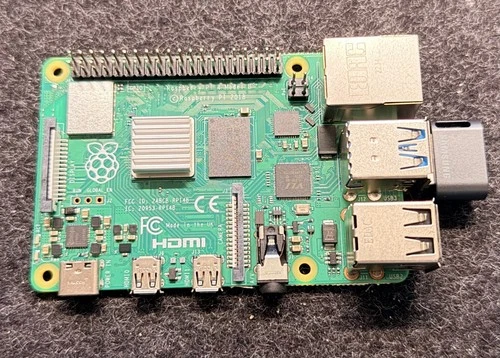 Raspberry Pi 4 Model B - 8GB RAM - 64GB USB 3.1 Drive