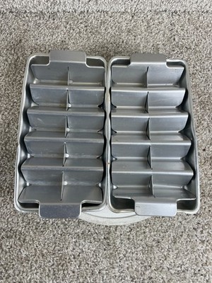 Lot of 2 Vintage Aluminum Ice 10 Triangle Cubes Trays Metal Aluminum Kitchen