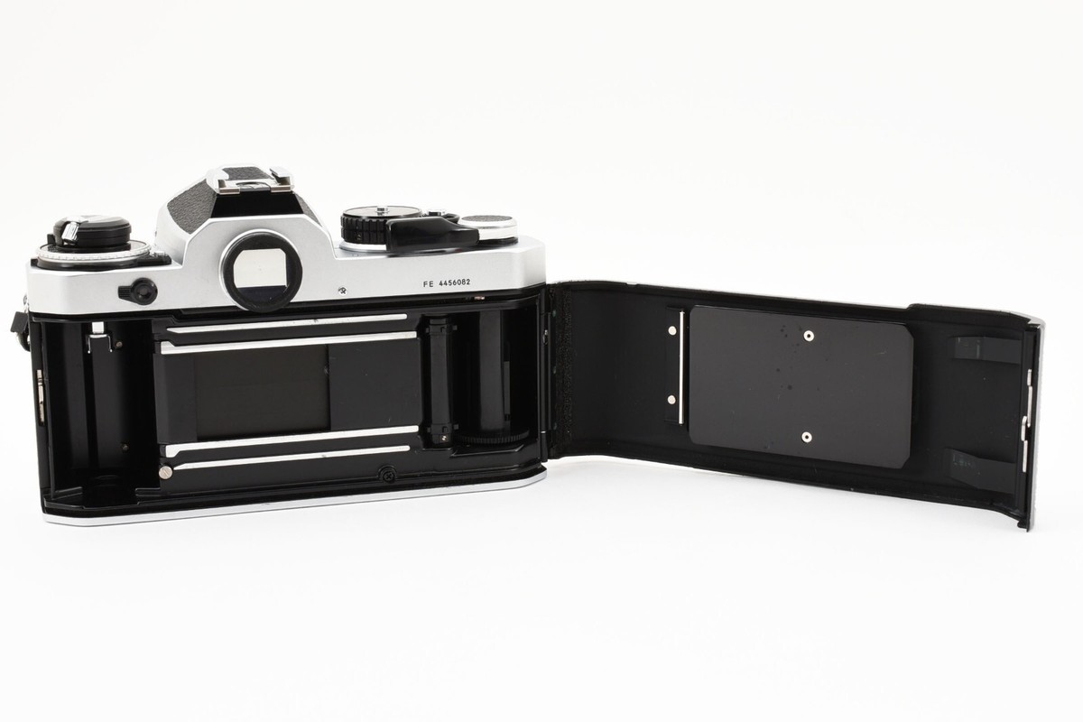 Nikon FE シルバー本体、50ｍｍ F1.4 レンズセット Nikon FE Silver 35mm SLR Film Camera 50mm F1.4 Ai Lens 2192814 | eBay