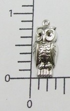 35754 - 4 Pc Small Owl Jewelry Finding Charm Silver Oxidized 