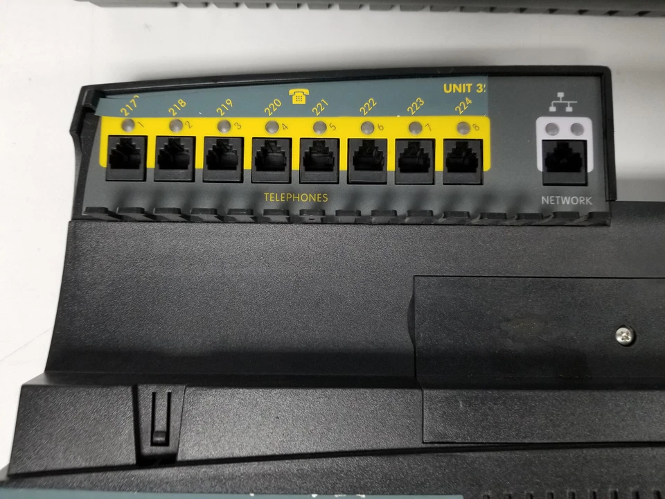 Lot of 2 Bizfon 680 Main Control Unit Phone System Parts Foto 3 de 4