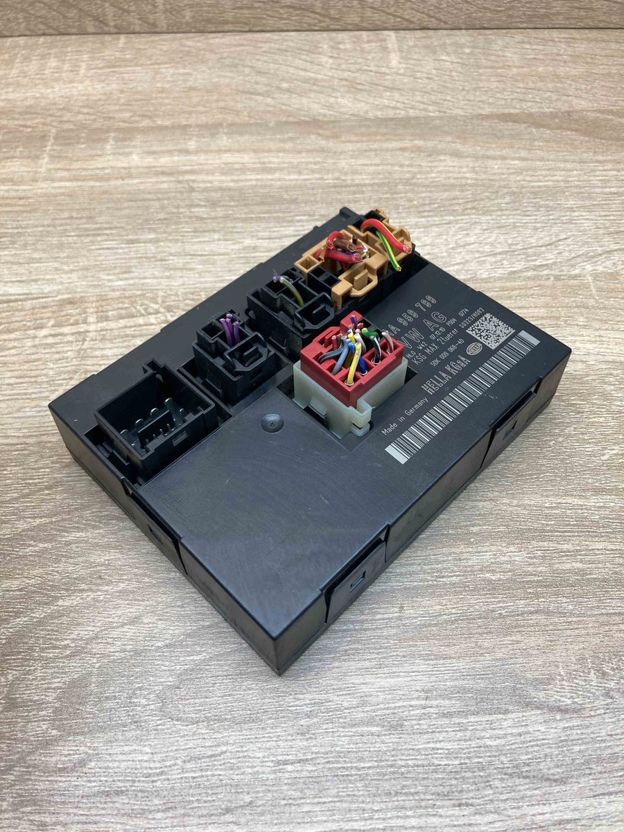 3AA959799 5DK009068 40 Volkswagen CC Module Keyless Control Unit 