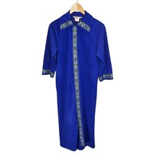 Vintage Smart Time 70s Blue Velour Maxi Robe Floral Embroidered Snap Front 10