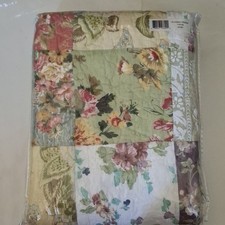 Blooming Prairie Floral Patchwork Multicolor Throw Blanket 50 x 60 in
