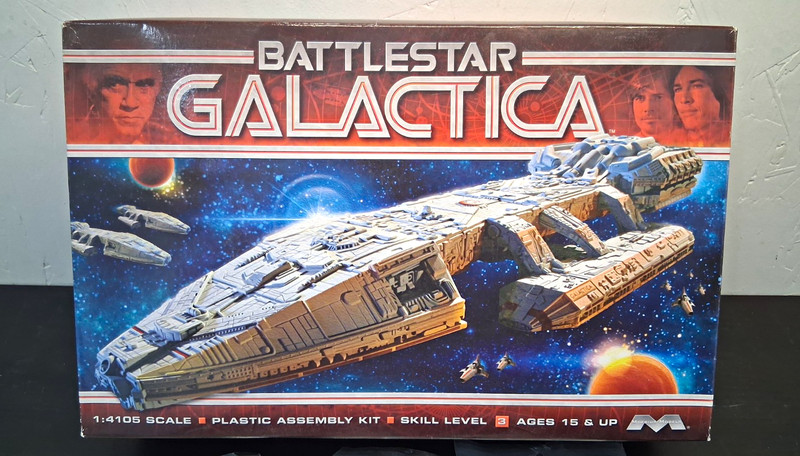 Moebius TOS Battlestar Galactica Kit w/ ParaGrafix PE + 3D RESIN DETAILS