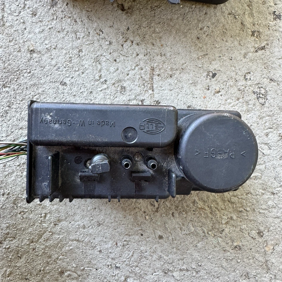 Bomba de vacío de bloqueo de puerta central OEM 96-97 MERCEDES-BENZ R129 SL320 SL500 SL600 Foto 2 de 4