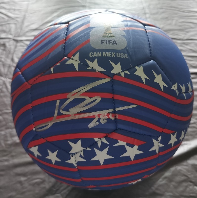 Lionel Messi Argentina World Cup 2026 Signed Football Adidas official Ball 