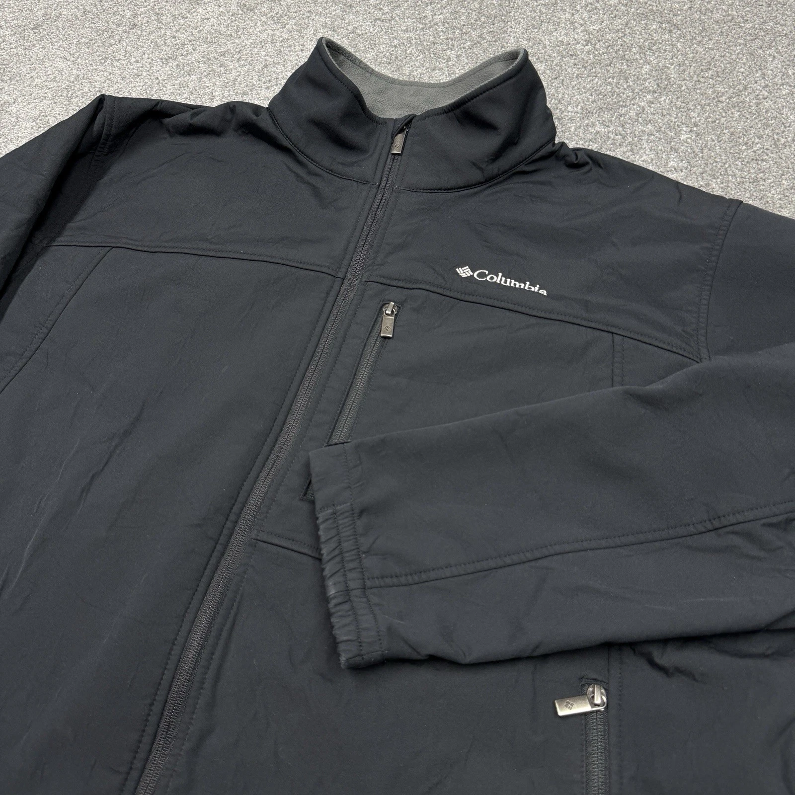 Columbia Jacket Men 2XL Black Zip Up Coat Hike Outdoor Lined Warm Pockets Logo