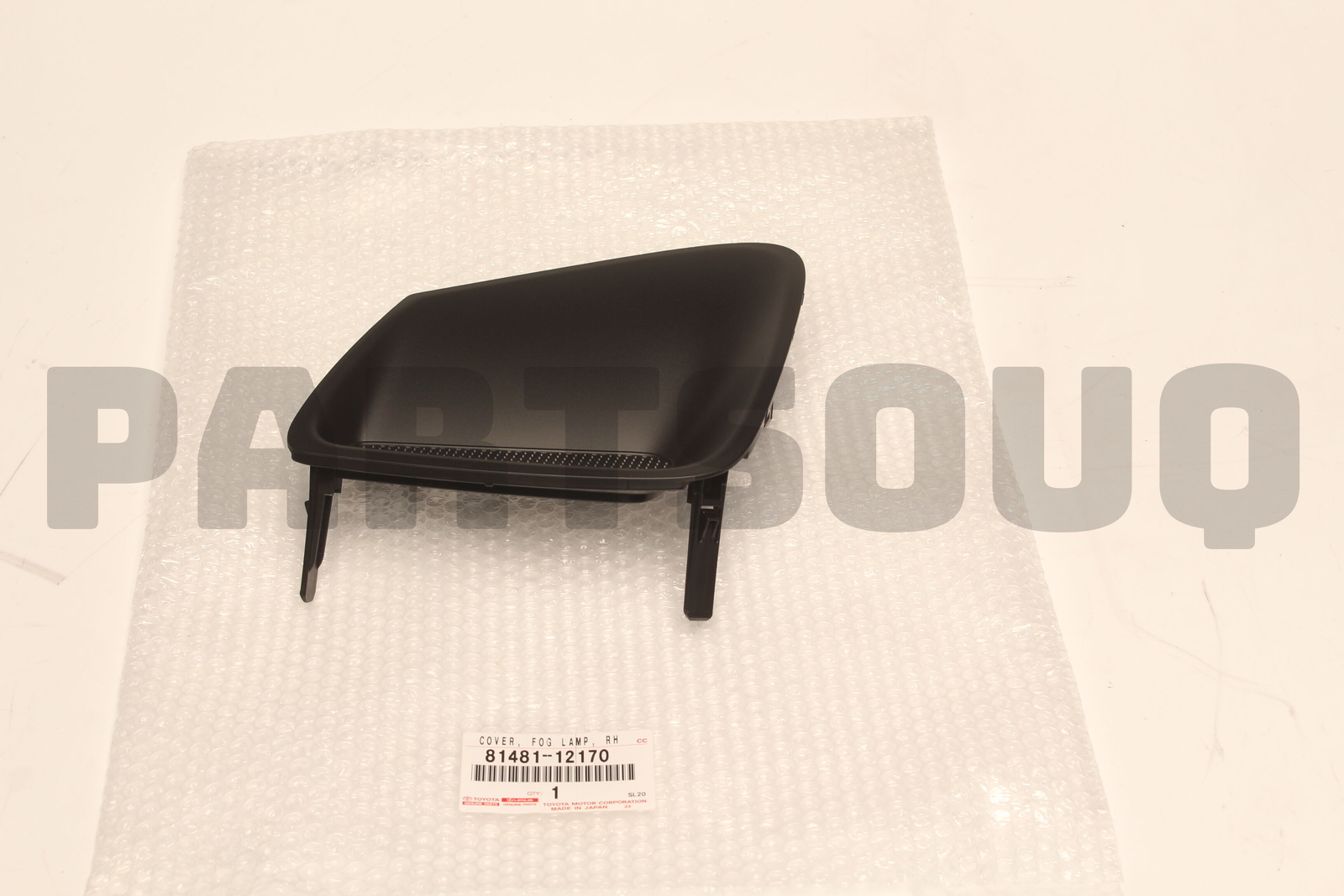 8148112170 Genuine Toyota COVER, FRONT BUMPER HOLE, RH 81481-12170  