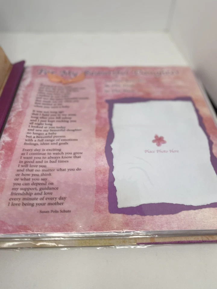 Álbum de recortes Ultimate Daughter With Love con centro emergente 3D Foto 4 de 4