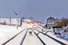 PHOTO  AIS GIL IN SNOW