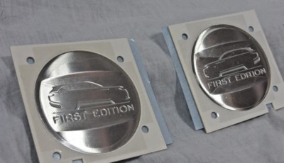Range Rover Velar OEM Genuine L560 Side B Pillar First Edition Badge Pair New