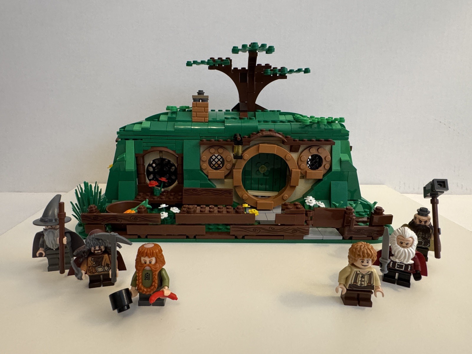 LEGO 79003 The Hobbit an Unexpected Gathering Complete with Box and Instructions 3