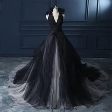 Black And White Gothic Wedding Dress Halter Backless Long Vintage Bridal Gowns