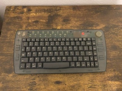 RARE Macally iWebKey Vintage Wireless Keyboard Mac OS 9 Y2K USB