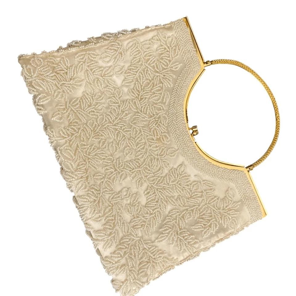 Bolso vintage años 50 LaRegale marfil satinado cuentas madreperla dorado asa superior Foto 4 de 4