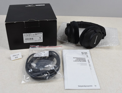 (Lot E8) Beyerdynamic DT 290 MK II / 80 ohm Headset with Dynamic Microphone