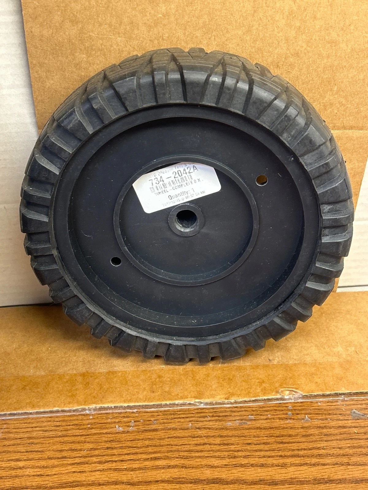 MTD 734-2042A Wheel Assembly - Thumbnail 3