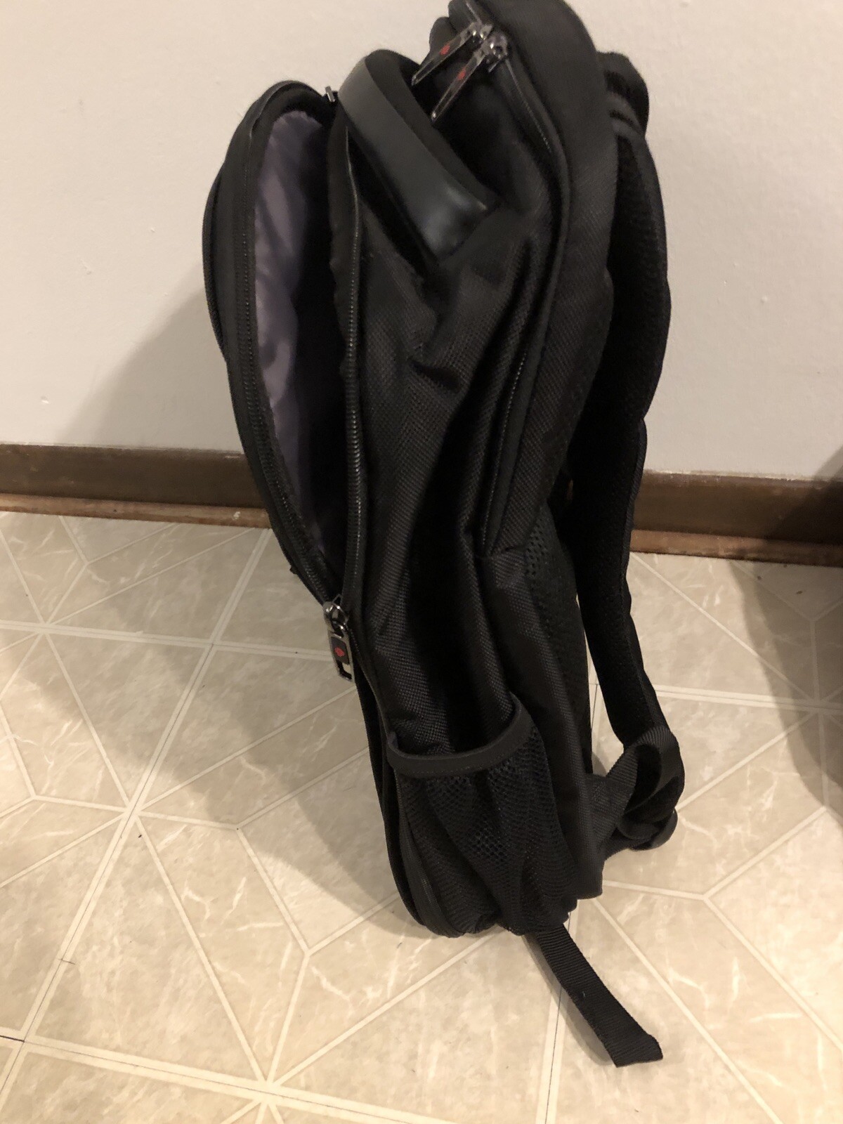 samsonite faneuil backpack