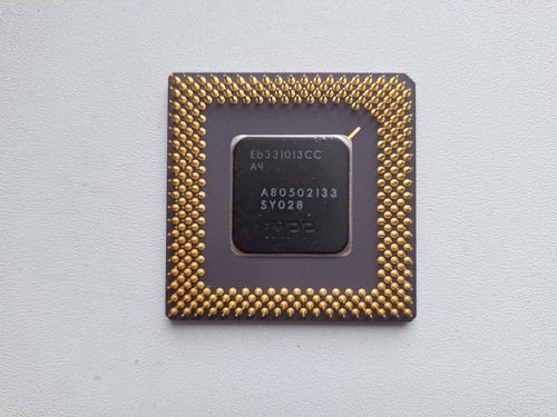 Intel Pentium 133 A80502133 SY028 3.1V rare mobile Pentium 133 vintage CPU GOLD - Picture 8 of 10