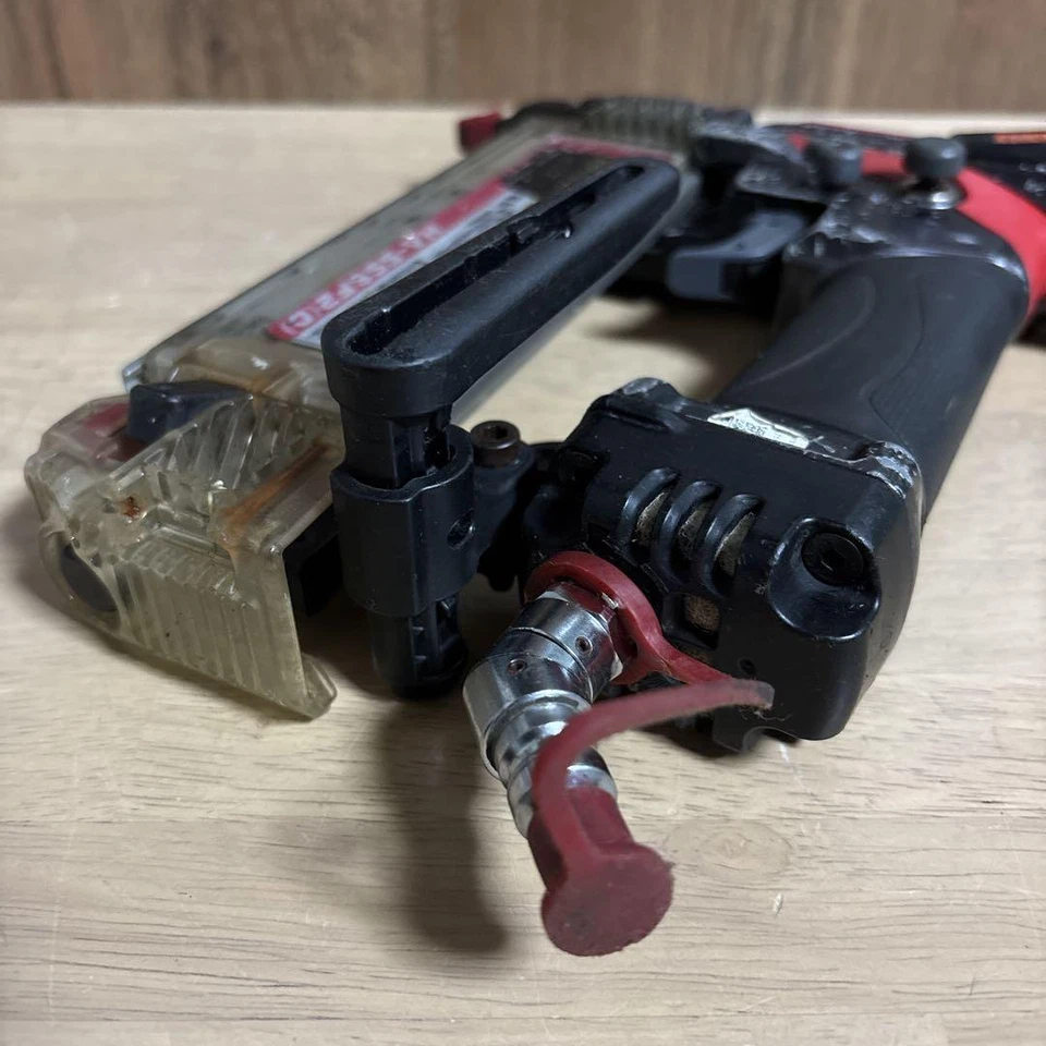 MAX High Pressure Nail Gun HA-55SF2(D) Finishing nails 15~55mm - Image 4 of 4